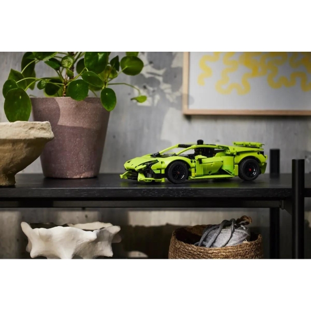 LEGO Technic 42161 Lamborghini Huracán Tecnica-8351077